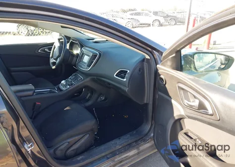 2016 Chrysler 200 Limited из США, поврежденный, VIN 1C3CCCAB1GN124365